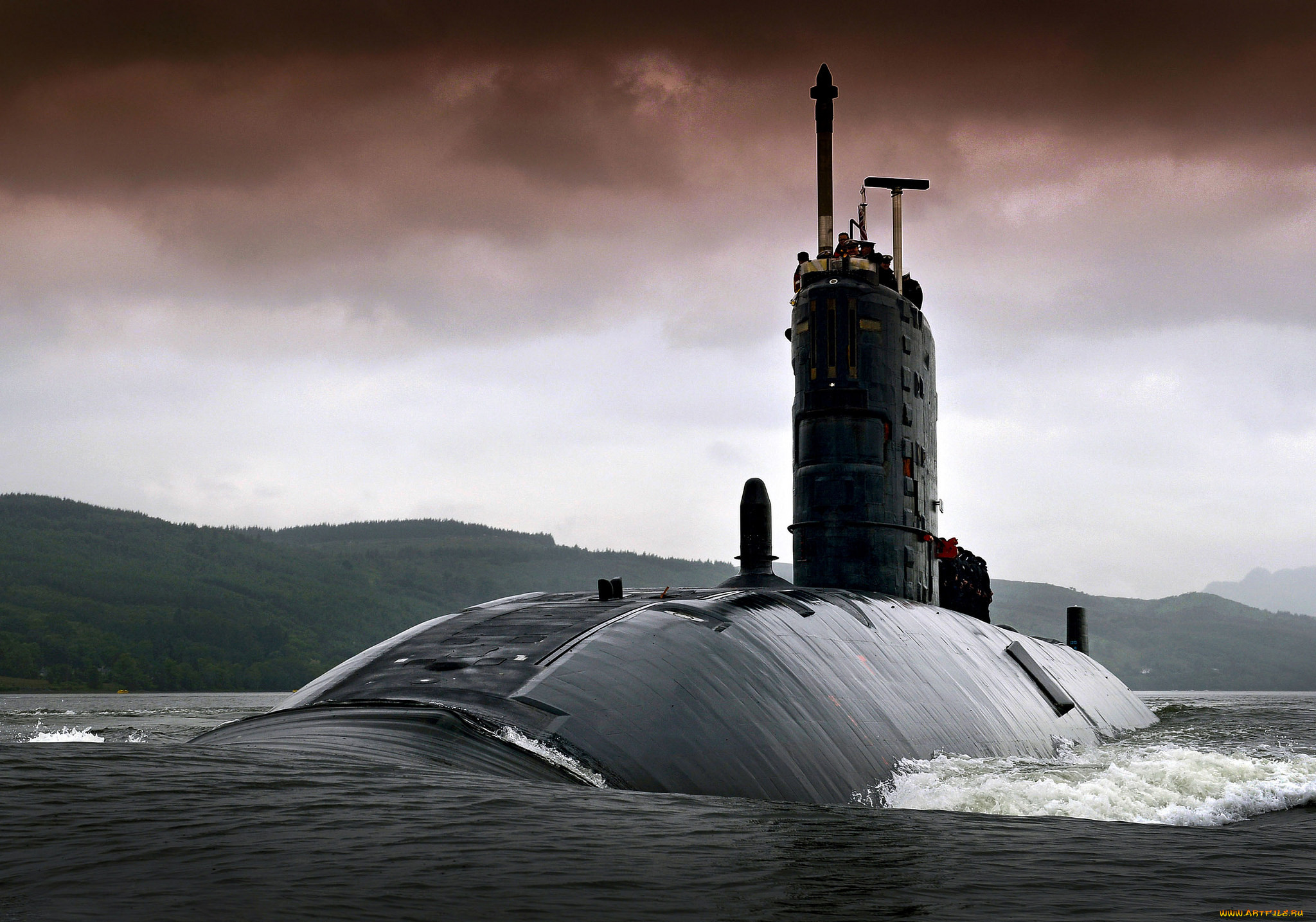 Апл подводные лодки. Атомная подводная лодка России. Подводная лодка субмарина. Атомная подводная лодка Трафальгар. Подводные лодки проекта 955 «Борей».